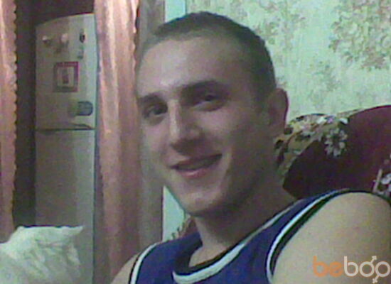  ,   Maks, 37 ,   ,   , c 