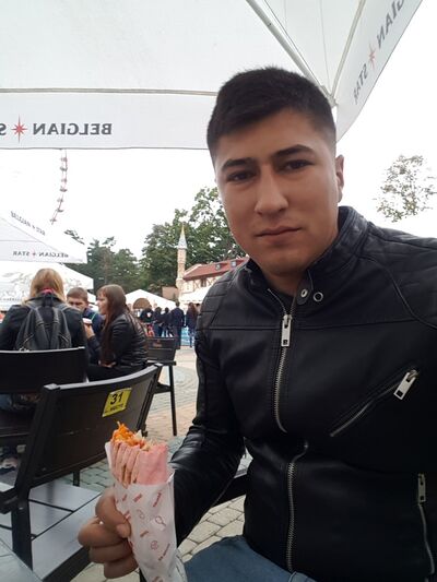  ,   , 32 ,   