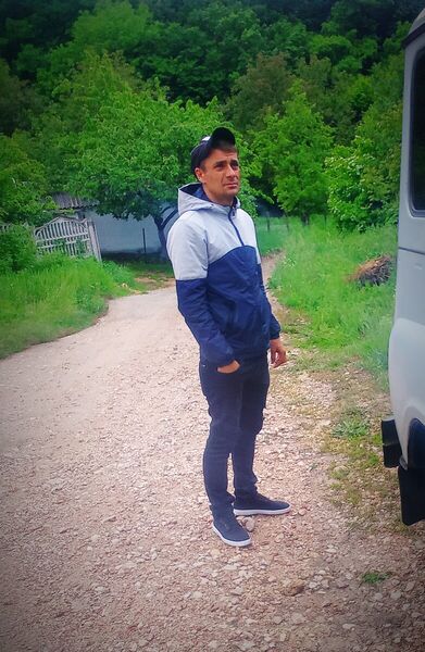  ,   Vetaly, 32 ,   ,   , c 