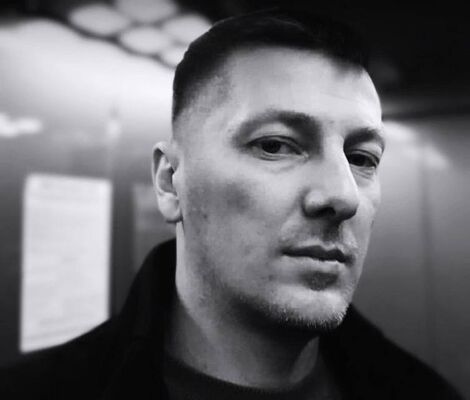  --,   Bert, 35 ,   ,   