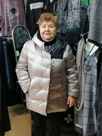  ,   , 82 ,   ,   , c 