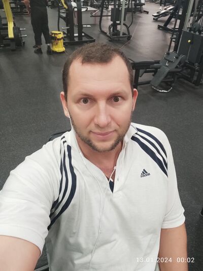  -,   , 32 ,   