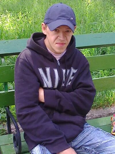  ,   Makar, 42 ,   ,   