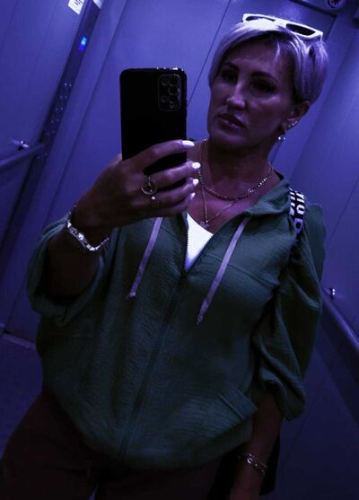  ,   Olga, 51 ,   c 