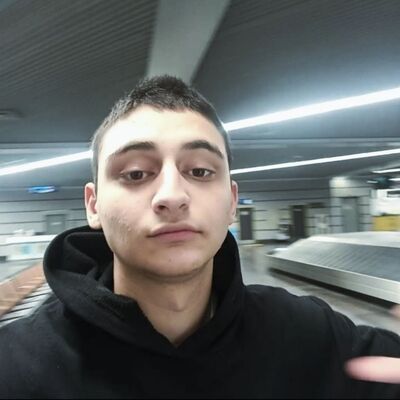  -,   Andrei, 18 ,   ,   
