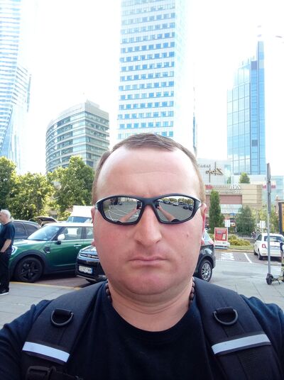  ,   Zviad, 36 ,   ,   