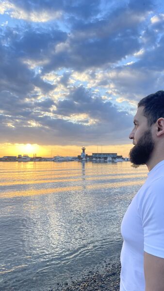  ,   Khurshed, 31 ,   ,   