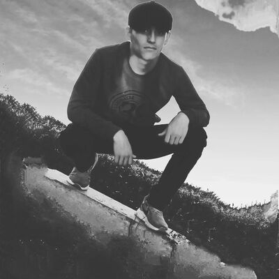  ,   Ruslan, 22 ,   ,   