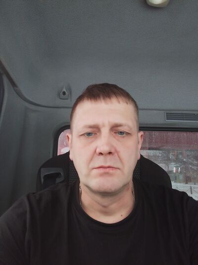  ,   Pavel, 44 ,   c , 