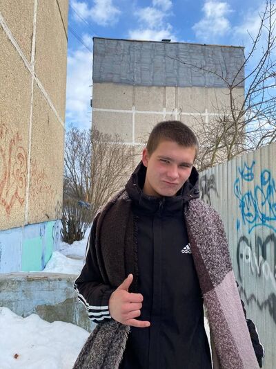  ,   Vladislav, 20 ,   ,   