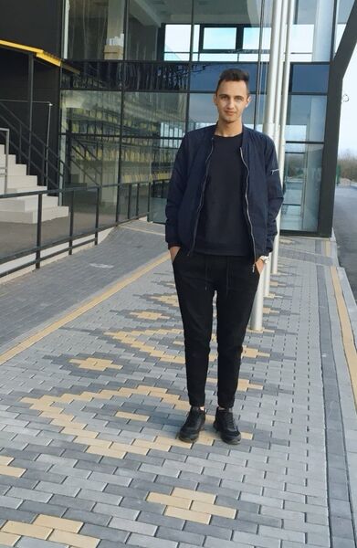  ,   Ivan, 27 ,   ,   