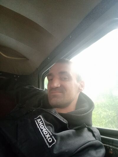  ,   Vitalij, 38 ,   c 