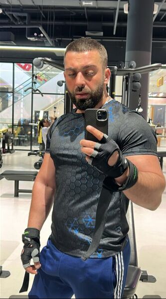  ,   David, 35 ,   ,   , c 