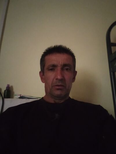  ,   Fanriddin, 52 ,   ,   