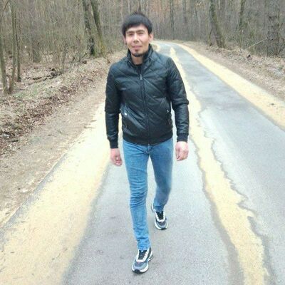  -,   Davronbek, 37 ,   ,   