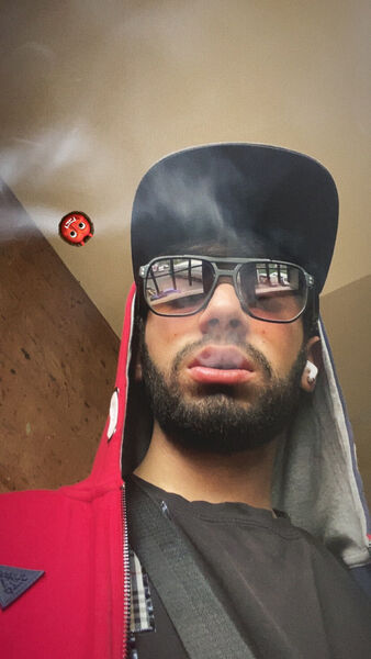  ,   Erik, 19 ,   ,   