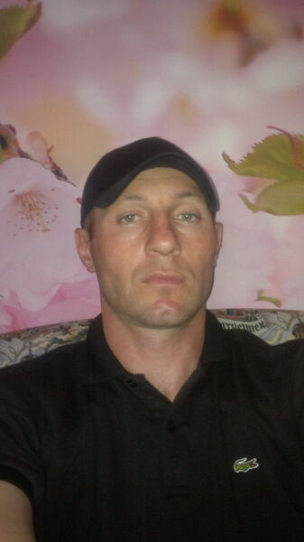 ,   Piter, 44 ,   