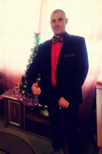  11258491  Aleksandr, 46 ,    