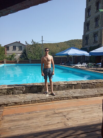  ,   Sergei, 36 ,   ,   , c 