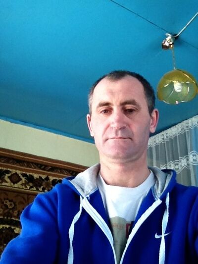  ,   Cristian, 47 ,   ,   , c 