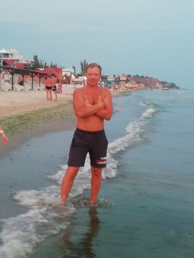  ,   Valdemar, 49 ,   