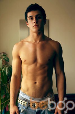  ,   Xaki, 34 ,   