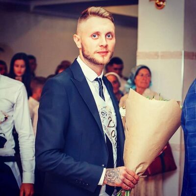  ,   Andrew, 30 ,   ,   , c 