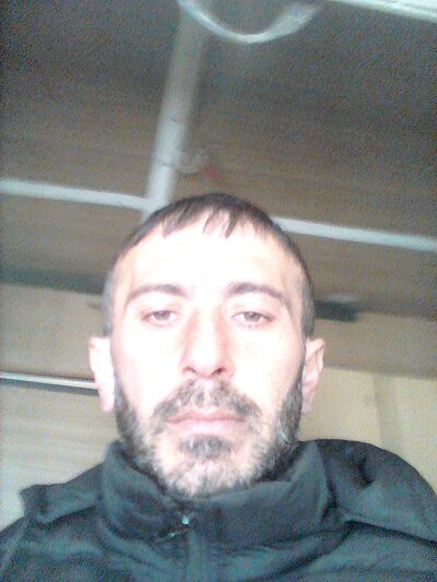  ,   Artur, 43 ,   ,   