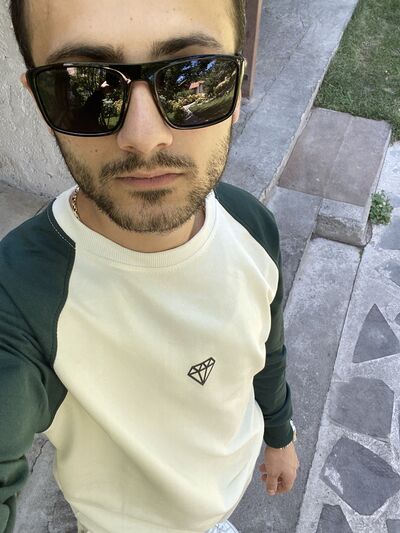  ,   Martin, 25 ,   ,   