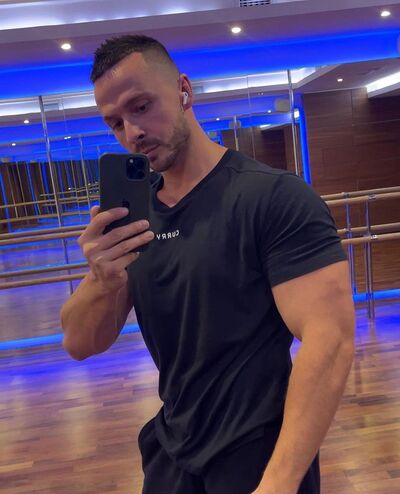  ,   Mark, 28 ,   ,   