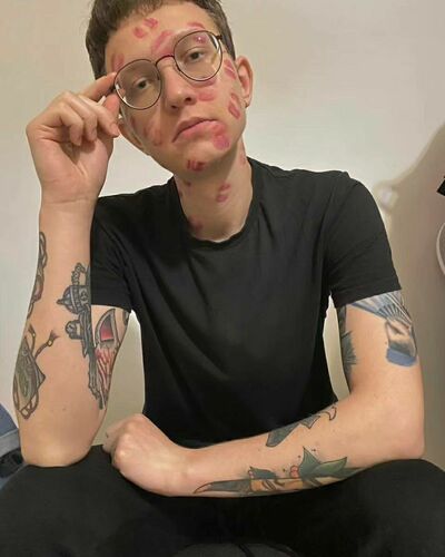  ,   Mishel, 23 ,   ,   