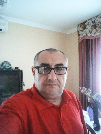  --,   Artur, 58 ,   ,   , c 