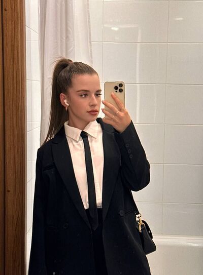  ,   , 24 ,   ,   