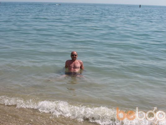  1857211  Andriy, 34 ,    