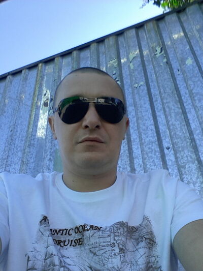 ,   Aleksei, 42 ,   ,   , c 