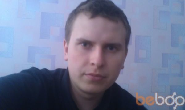  -,   Ruslan, 32 ,   