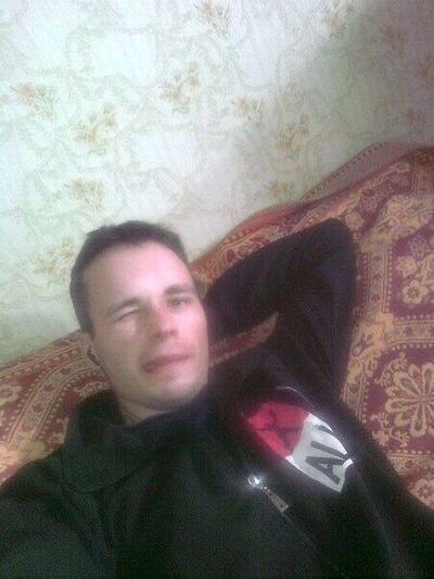  ,   Alex, 32 ,   ,   