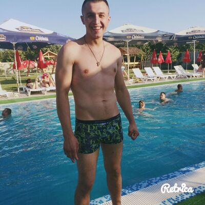  ,   Marin, 32 ,   ,   , c 