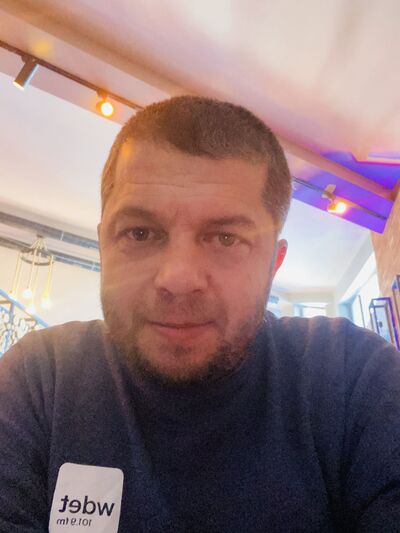  ,   Davit, 38 ,   ,   
