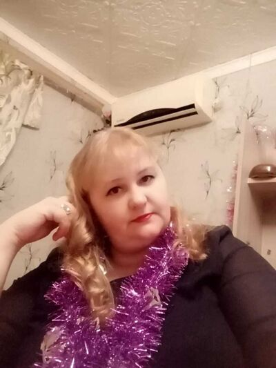  --,   Marishka, 49 ,   ,   