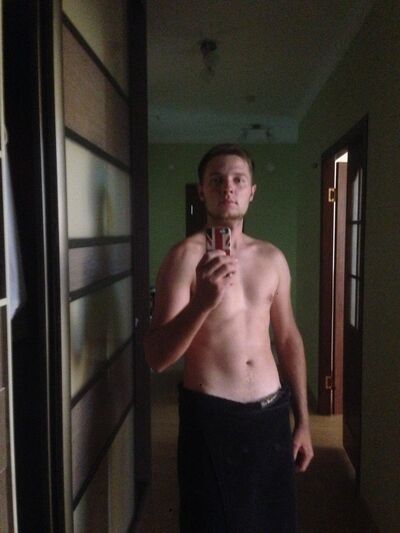  --,   Artem, 35 ,  