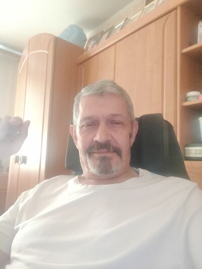  ,   Roman, 60 ,   ,   
