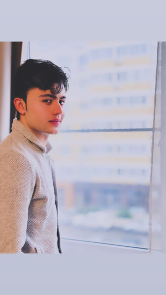  Etimesgut,   Amir, 23 ,   ,   , c , 