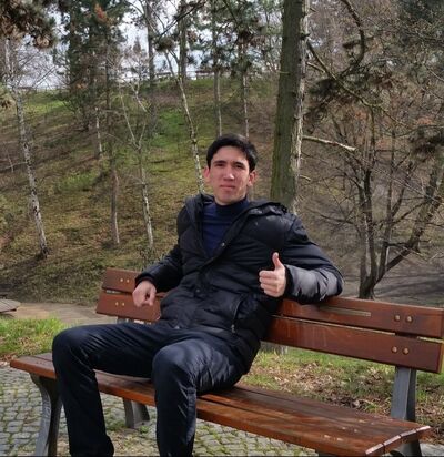  ,   Bob, 34 ,   ,   