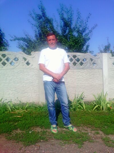  ,   Oleg, 54 ,   