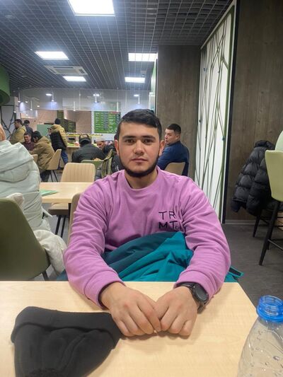  ,   Umar, 25 ,   c 