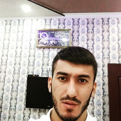  ,   Farrux, 32 ,   ,   , c 