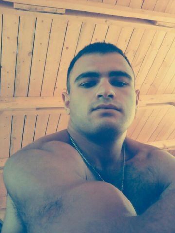  52924951  Ash, 26 ,    