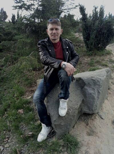  ,   Vladimir, 54 ,   , 