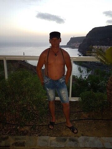  ,   Igor, 25 ,   ,   